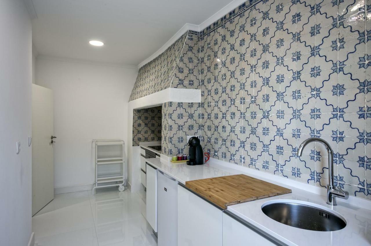 Hip Tailor Made Duplex Penthouse In Bairro Alto Apartment Lisbon Exterior photo