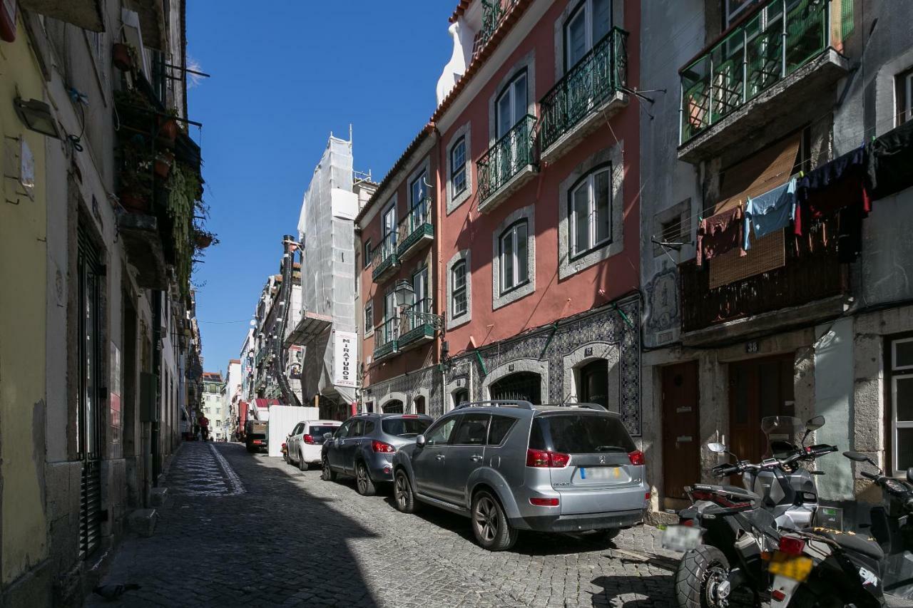 Hip Tailor Made Duplex Penthouse In Bairro Alto Apartment Lisbon Exterior photo