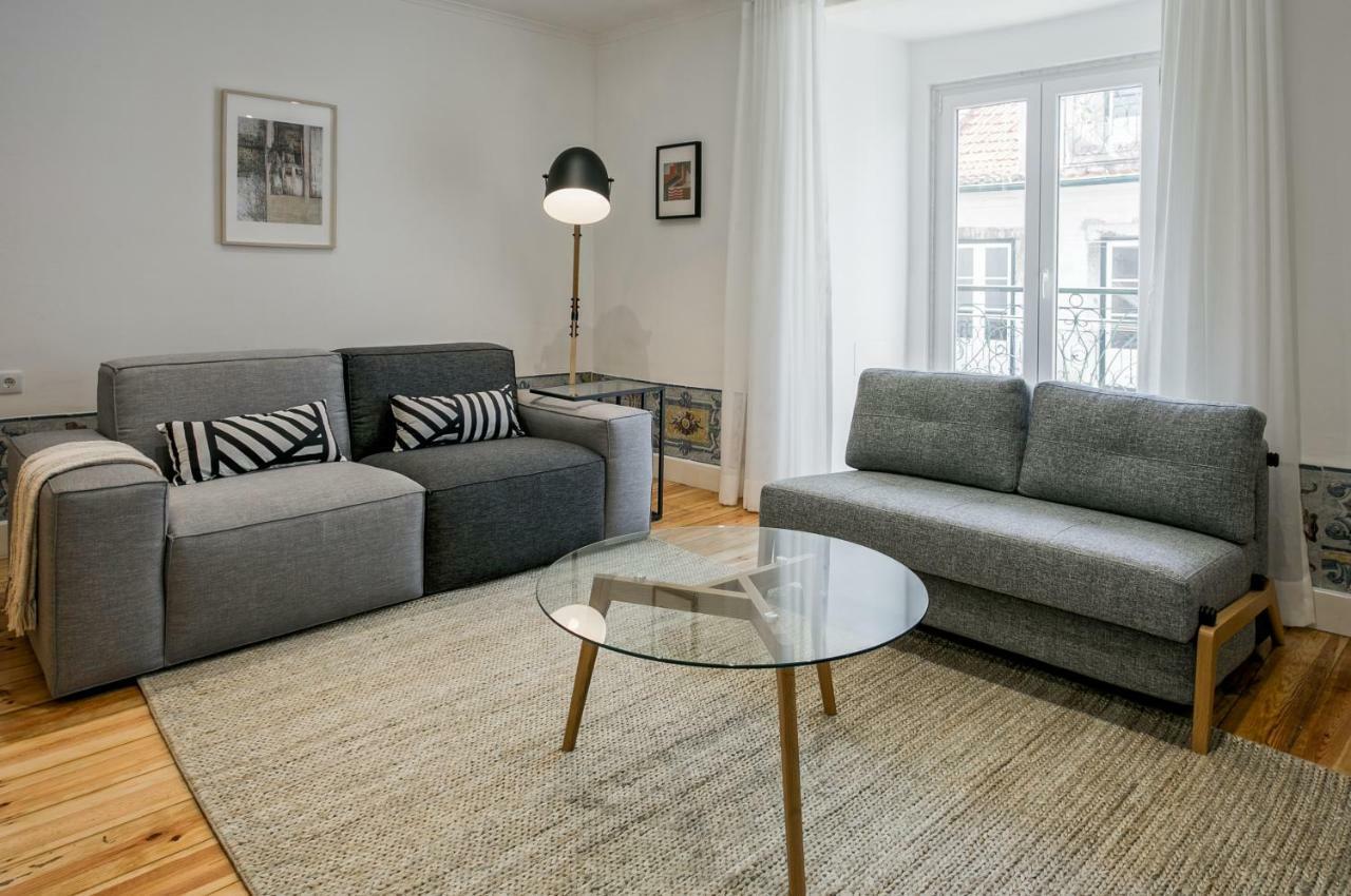Hip Tailor Made Duplex Penthouse In Bairro Alto Apartment Lisbon Exterior photo