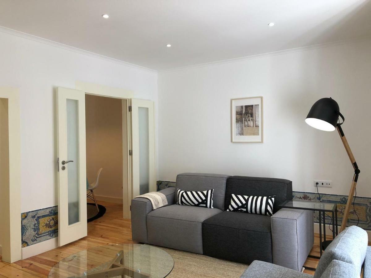 Hip Tailor Made Duplex Penthouse In Bairro Alto Apartment Lisbon Exterior photo